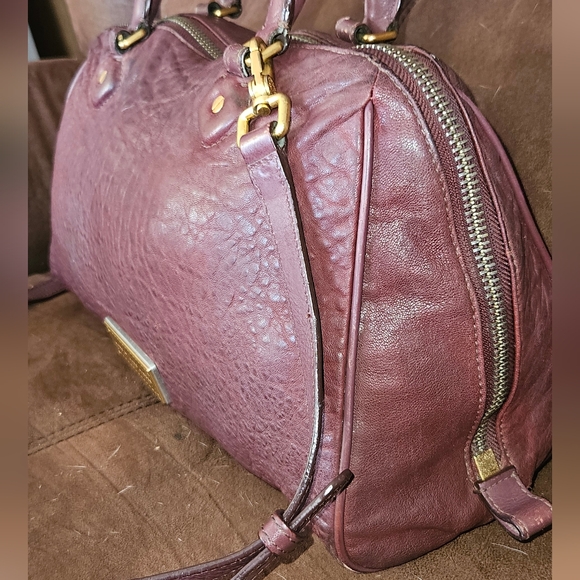 Marc Jacobs Washed up Lauren Burgundy Distressed Leather Satchel Crossbody Bag - Picture 6 of 16